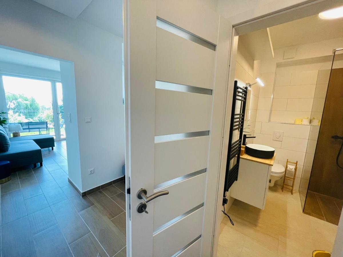 Panorama Superior Apartments - Pool, Garden, Parking Balatonalmádi Екстериор снимка