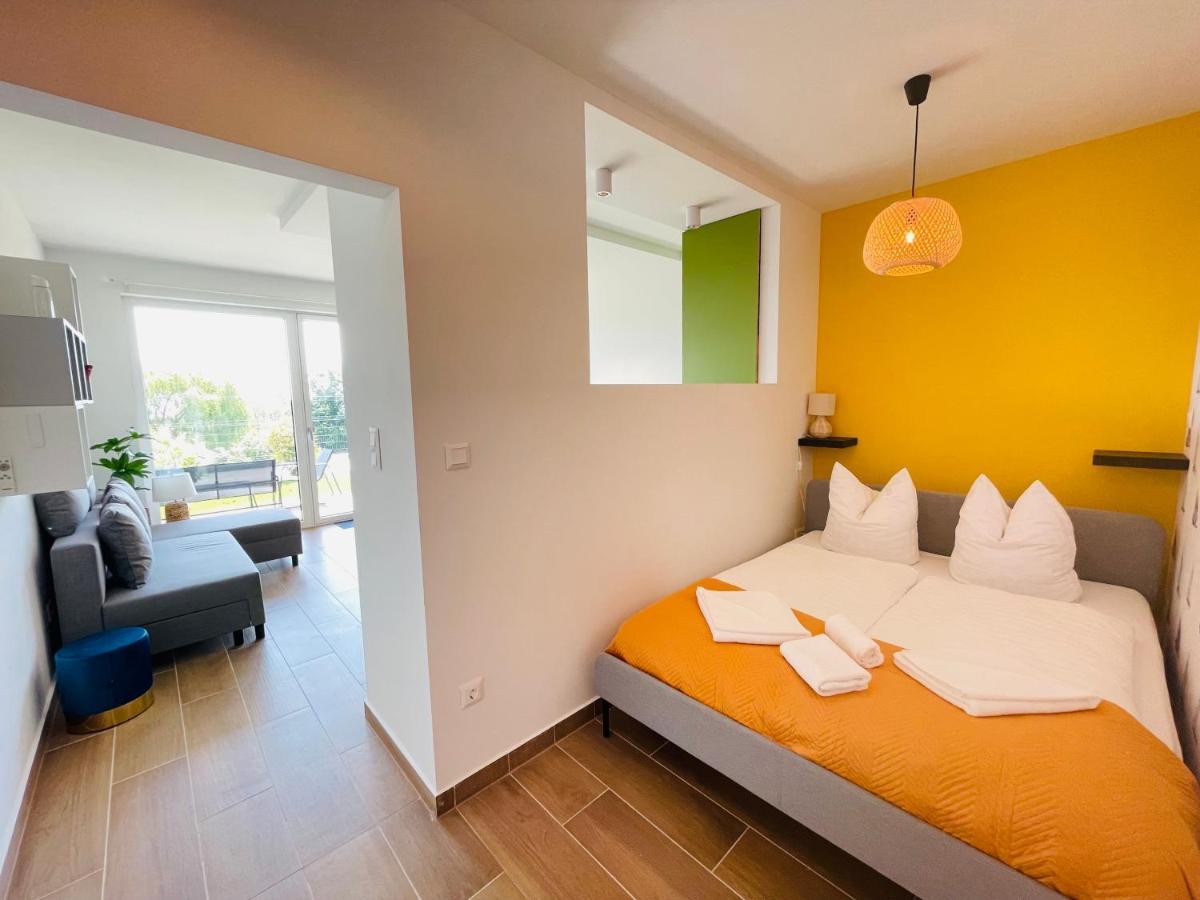 Panorama Superior Apartments - Pool, Garden, Parking Balatonalmádi Екстериор снимка